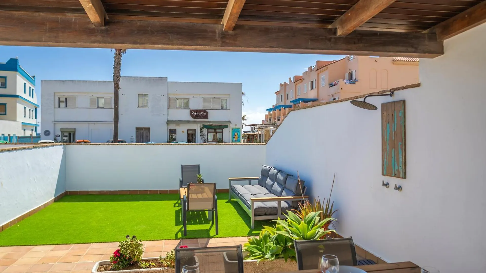Apartment Beach At 30M, Great Terrace, Home Office & Fibre Tarifa