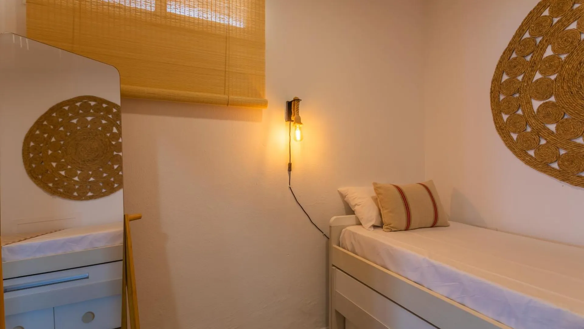 Beach At 30M, Great Terrace, Home Office & Fibre Tarifa 0*,  Spain