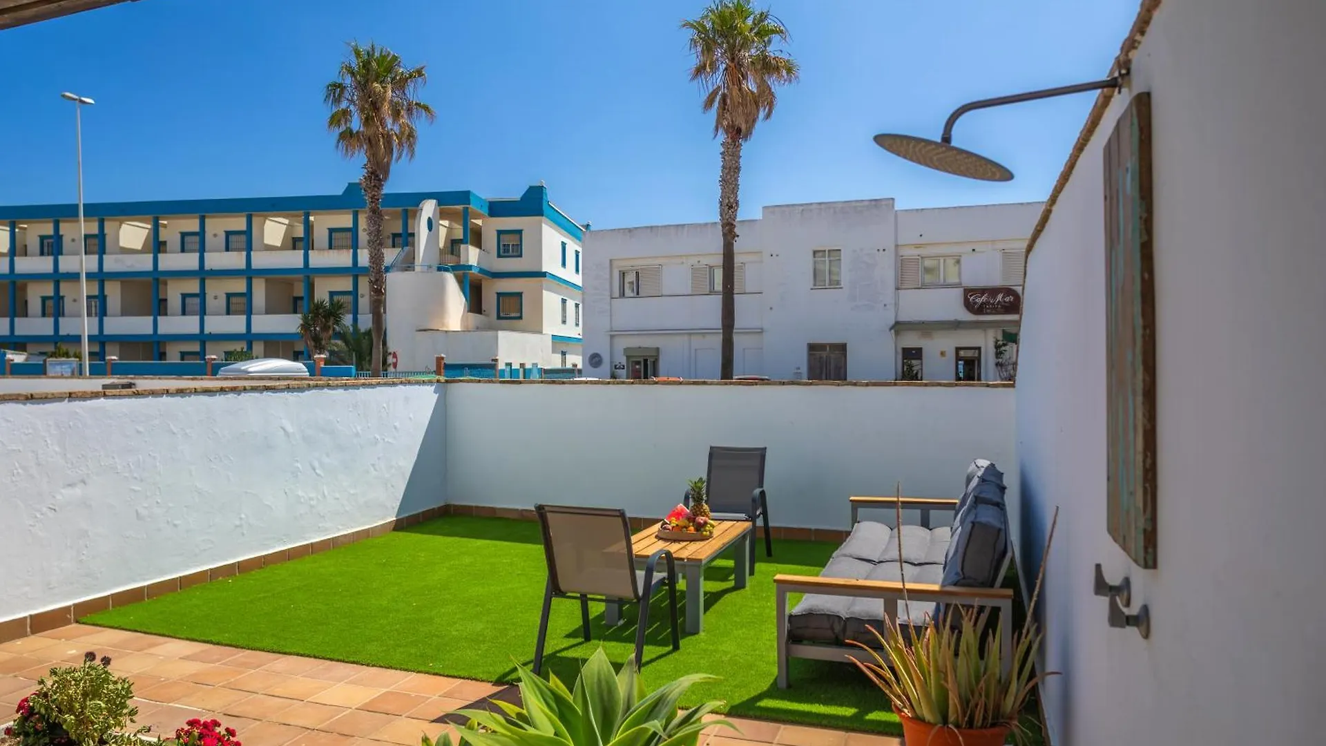 Apartment Beach At 30M, Great Terrace, Home Office & Fibre Tarifa Spain