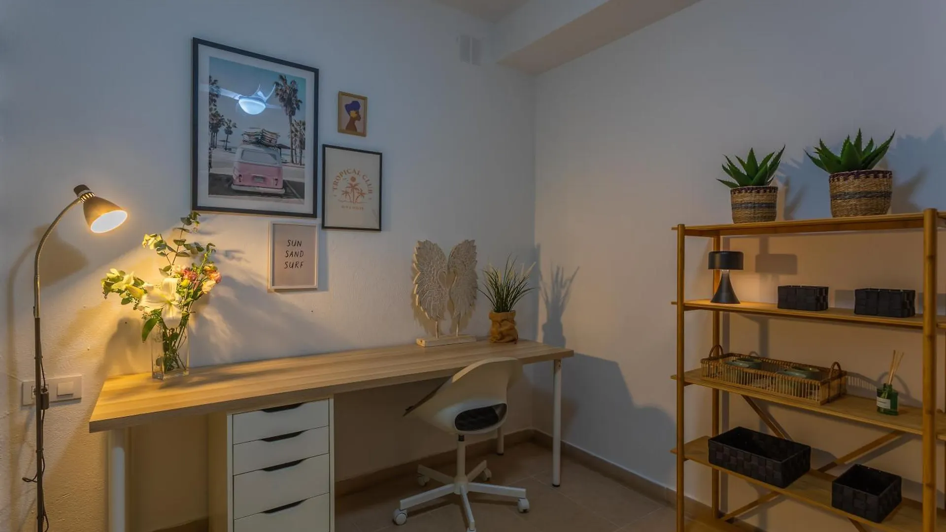 Beach At 30M, Great Terrace, Home Office & Fibre Tarifa Spain