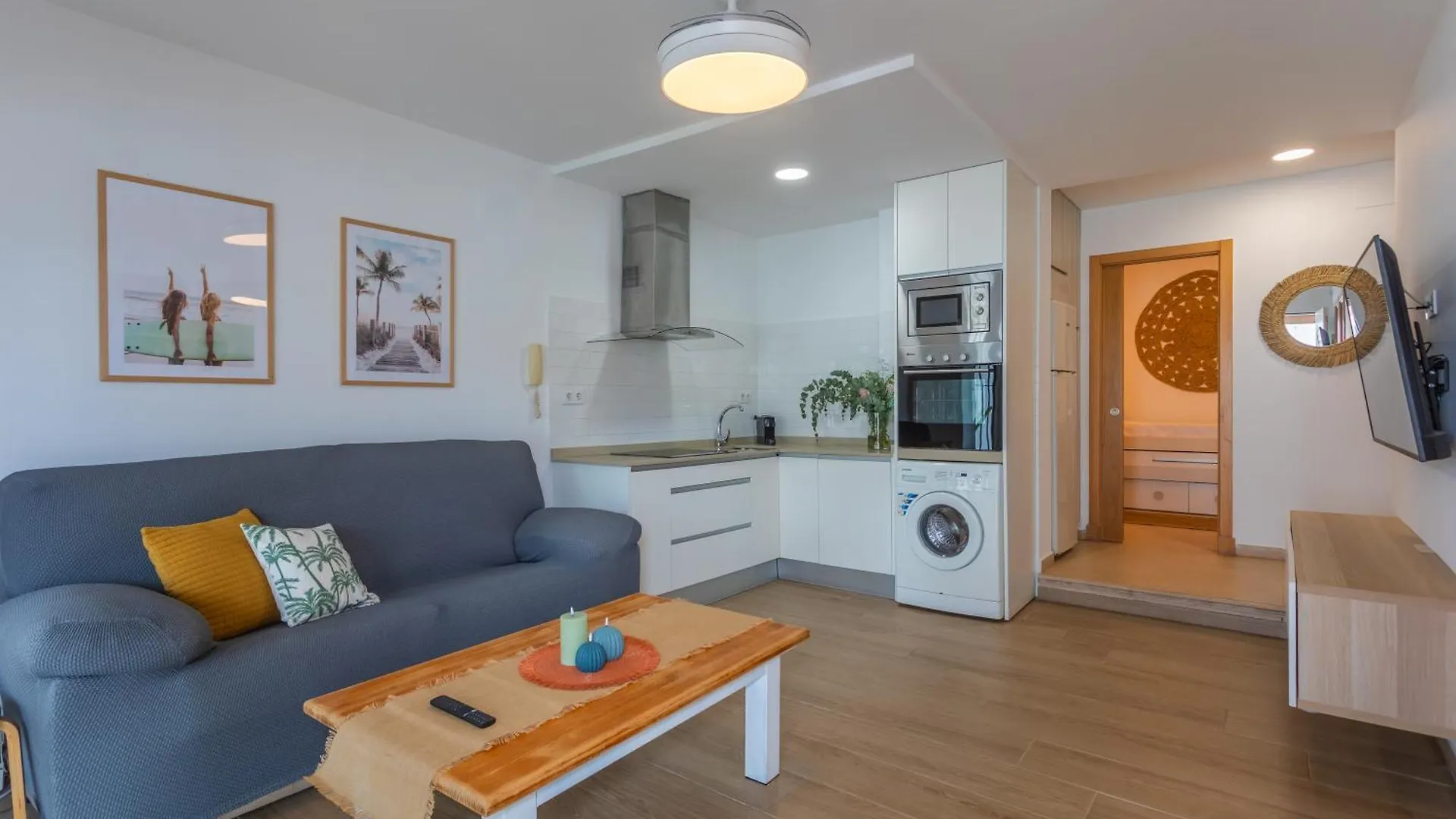 Apartment Beach At 30M, Great Terrace, Home Office & Fibre Tarifa