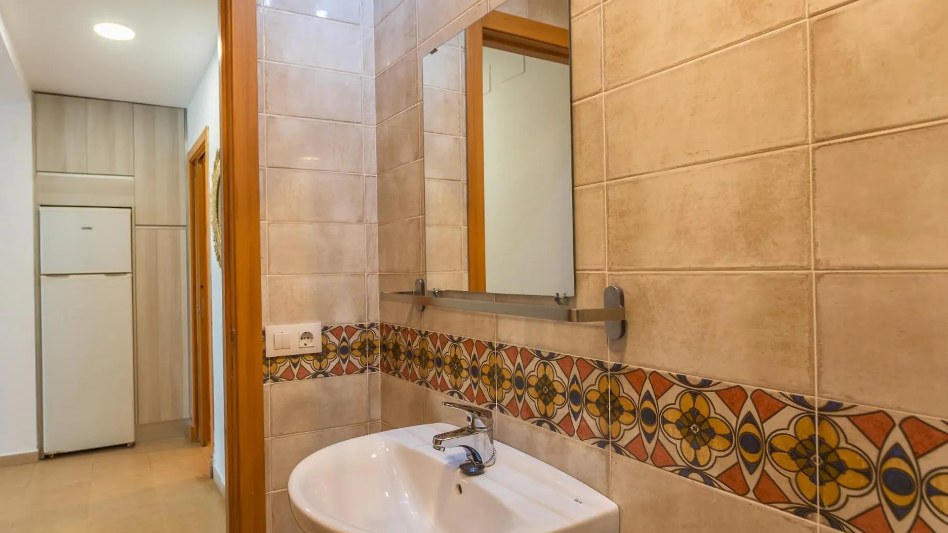 Beach At 30M, Great Terrace, Home Office & Fibre Tarifa