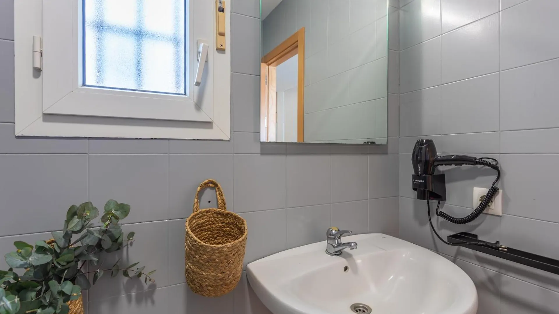 Apartment Beach At 30M, Great Terrace, Home Office & Fibre Tarifa